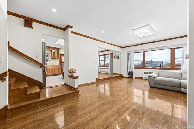 Photo - 45-76-76 Browvale Ln