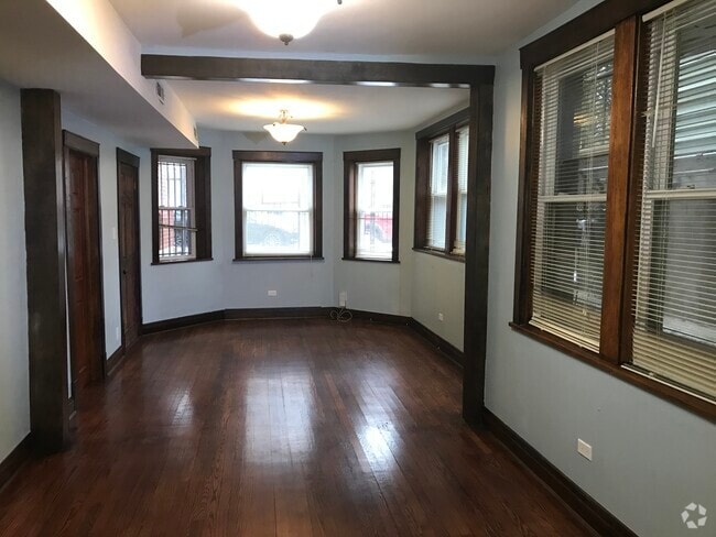 Building Photo - 3043 W Belden Ave Unit Basement Rental