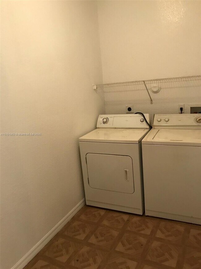 Photo - 2508 Belmont Ln