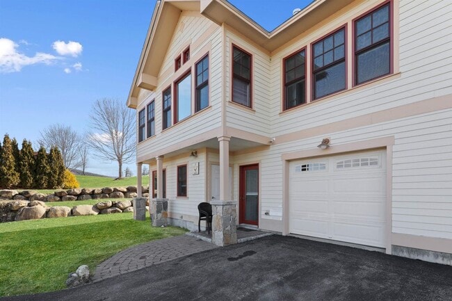 Photo - 13 Greenscapes, 9