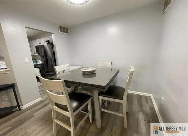 Photo - 802 Meadow Ct Unit 802