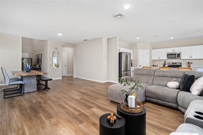 Photo - 5008 Starboard St