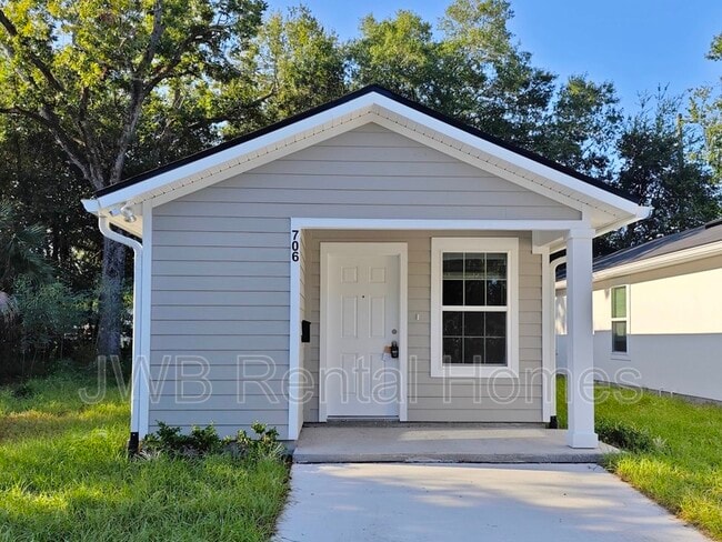 Building Photo - 706 Phelps St