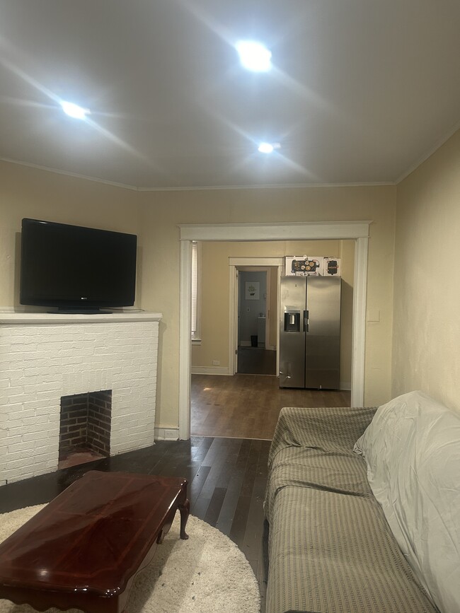 Photo - 61 N State Rd Apartamentos Unidad First floor and Basement