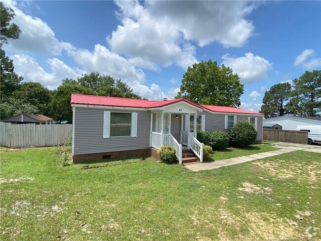 Building Photo - 43 Englewood Cir Rental