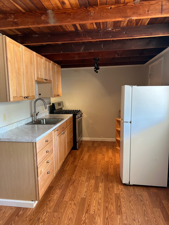 Photo - 75 Willow Dr