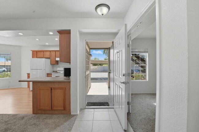 Photo - Spacious 3 Bed/2 Bath Home in Lush Crestvi... Unit 101