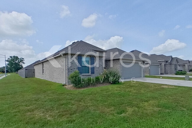 Photo - 120 ORTHELLO COURT