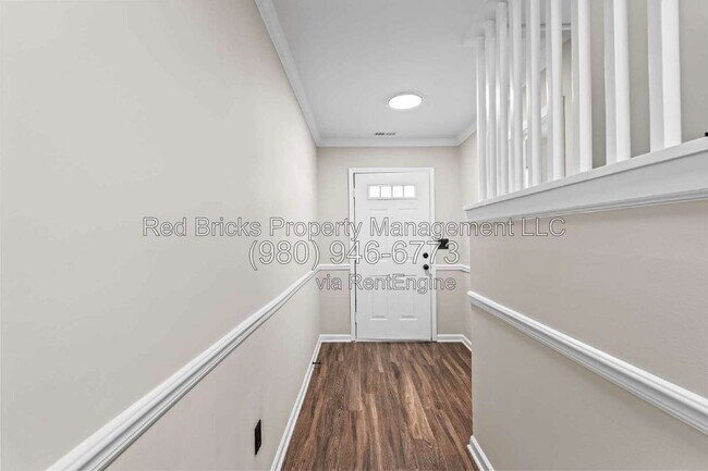 Photo - 10212 University Park Ln