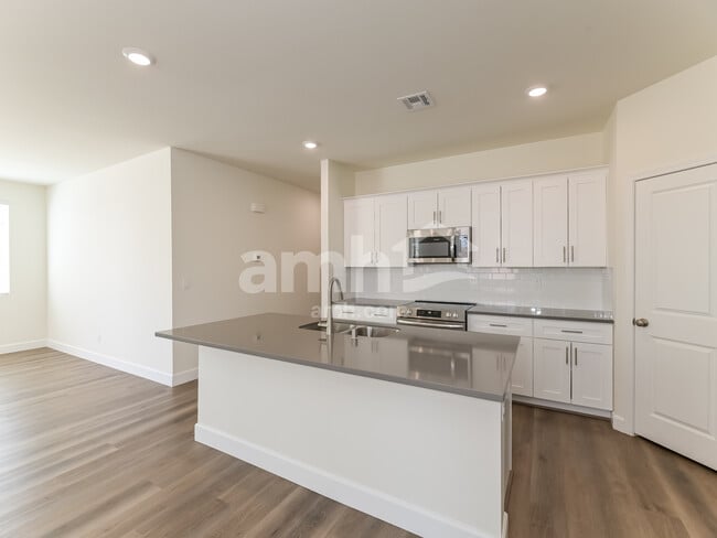 Photo - 20177 W Thomas Rd