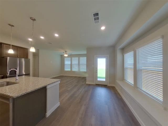 Photo - 2537 Finch Holw Dr