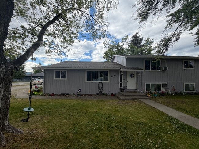 Building Photo - 105 W 12th Ave Unit #2