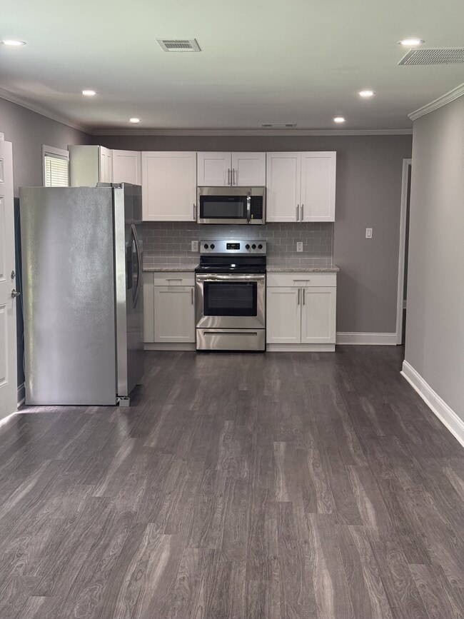 Photo - 5711 Sterling Pl