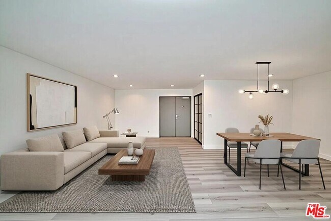 Photo - 137 S Maple Dr Unidad 102