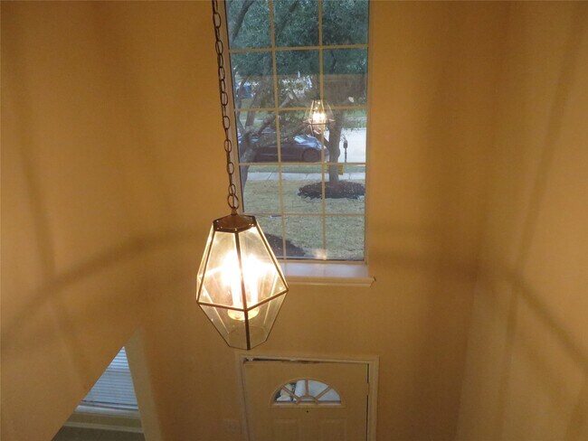 Photo - 15331 Ochre Leaf Trail