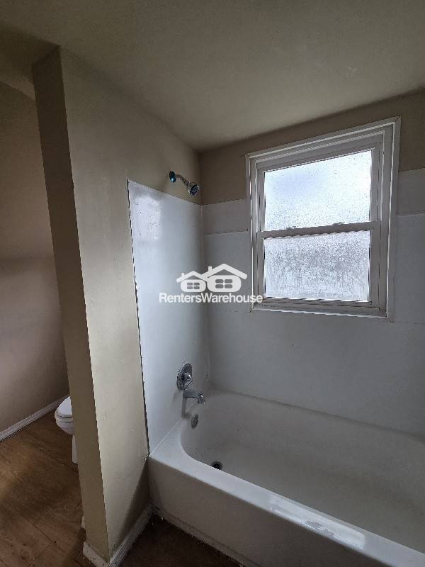 Photo - 8711 Alva Ave