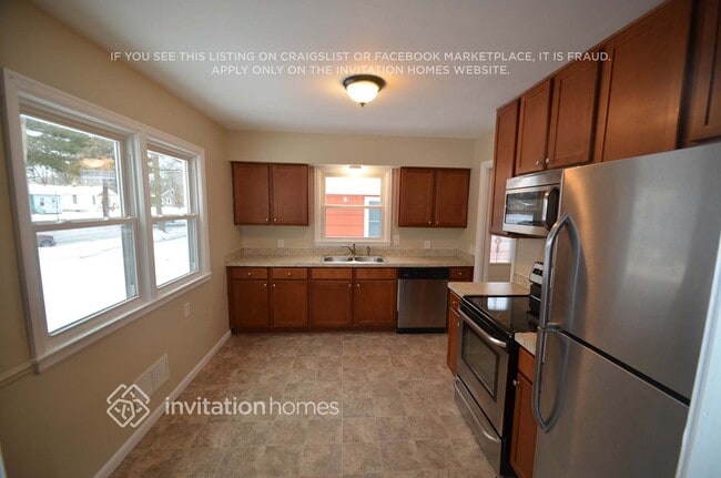 Photo - 7228 Harriet Ave