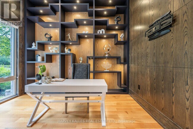 Photo - 64 Centre Ave