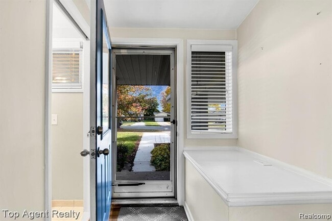 Photo - 881 Brooklawn Dr