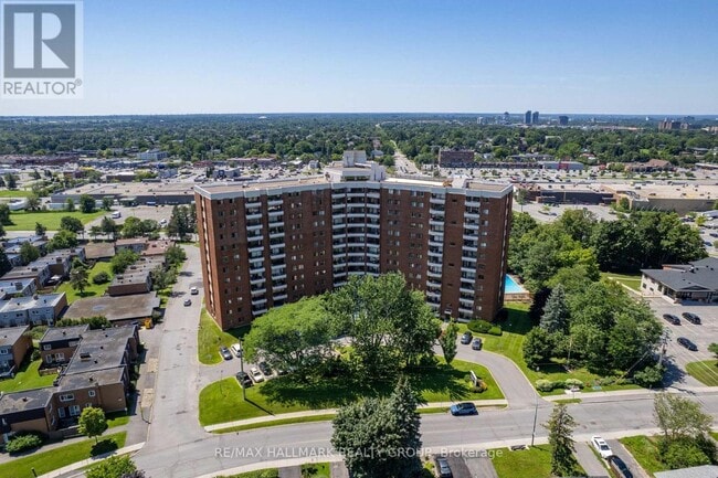 Photo - 20 Chesterton Dr Unit 714