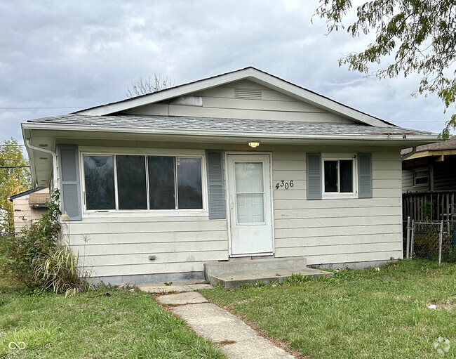 Building Photo - 4306 Hoyt Ave Rental