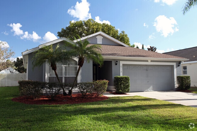 Building Photo - 2712 Stone Oak Dr Rental