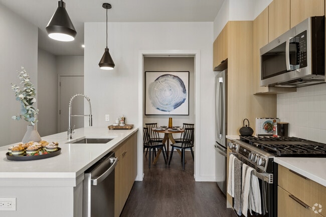 2BR, 2BA - 1,224SF - Kitchen