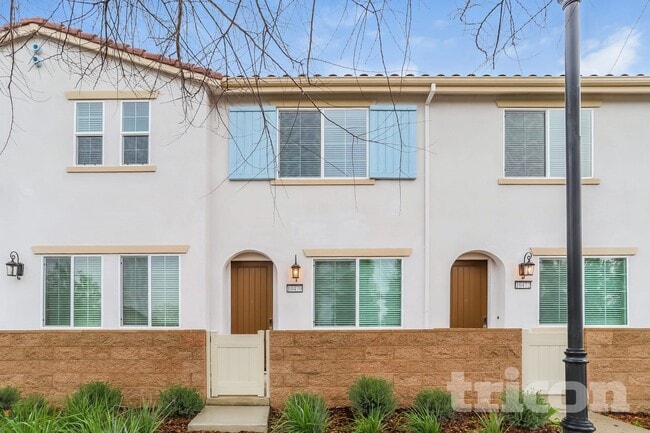 Building Photo - 10470 Barrena Lp