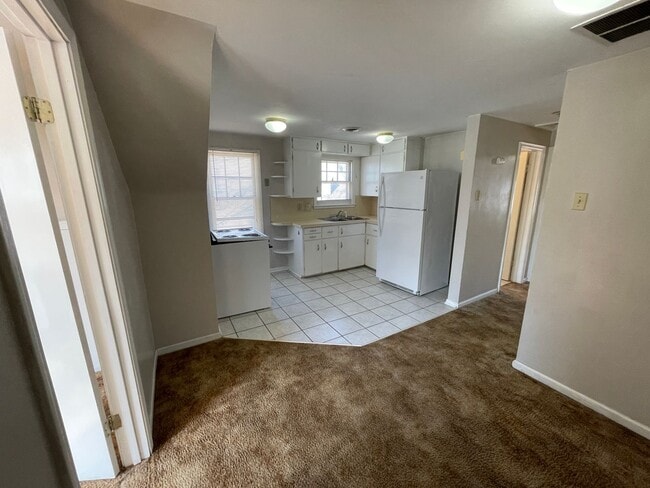 Photo - 2 bedroom Home Near Campus! Preleasing for 26/27 School Year!