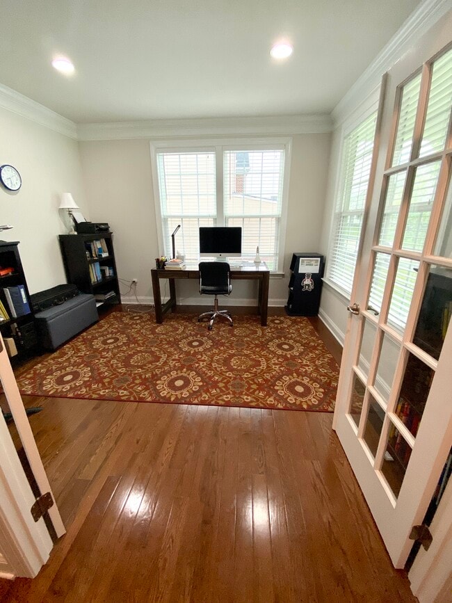 Sala de estudio - 1709 Stevensan Dr