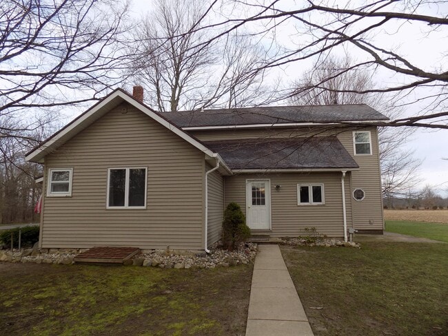 Photo - 13590 Howard Rd