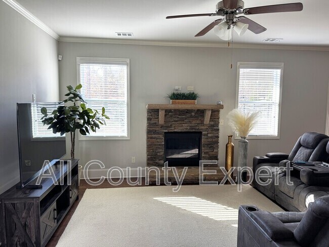 Photo - 6651 Rivergreen Rd