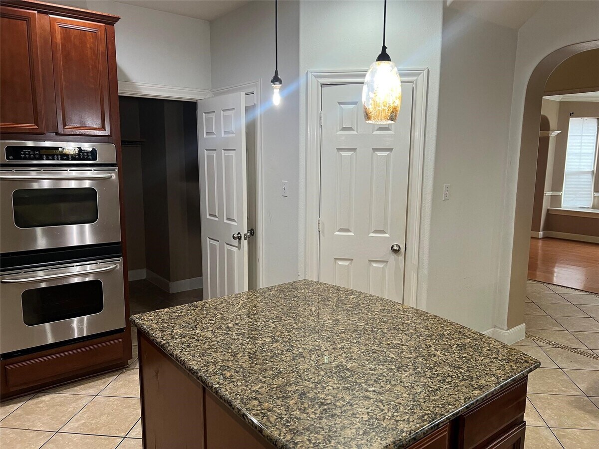 Photo - 16907 Coronado Springs Dr