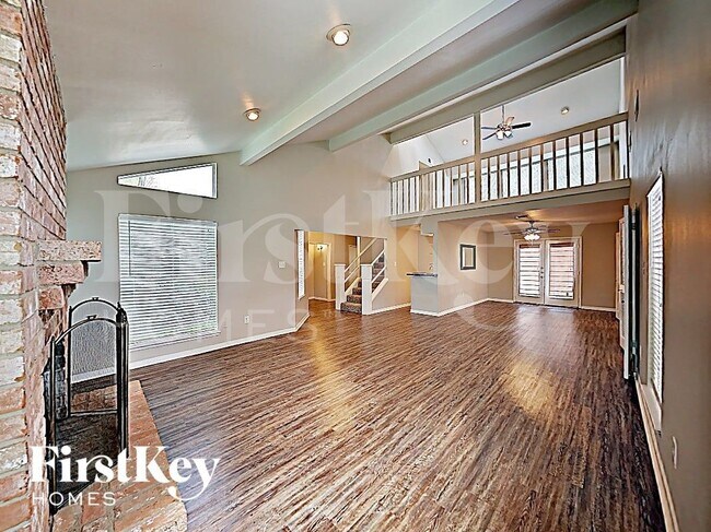 Photo - 7451 Tunbury Ln