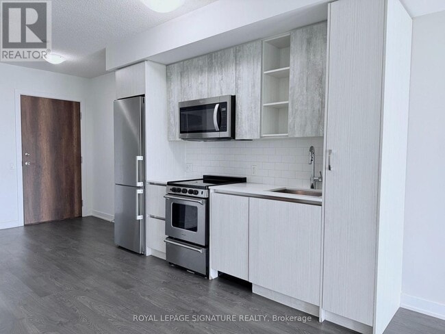 Photo - 251 Manitoba St Unit 321