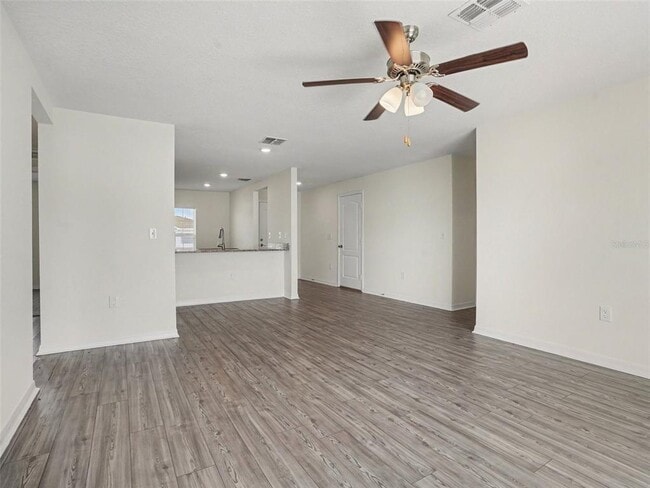 Photo - 107 Orchid Ct
