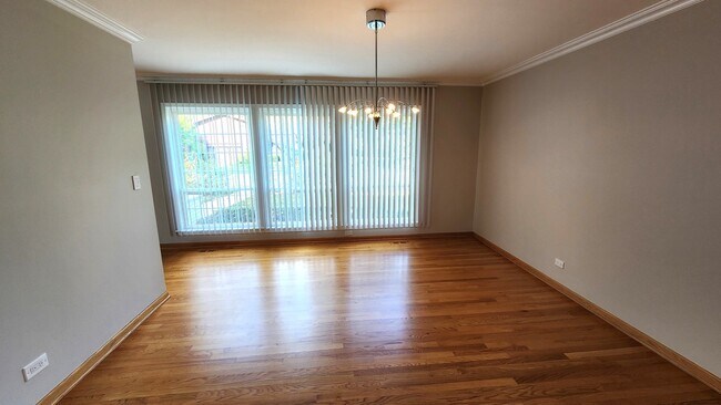 Photo - 1206 Lynn Terrace