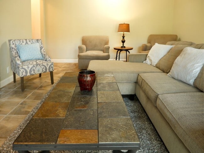 Photo - 2635 Puesta Del Sol