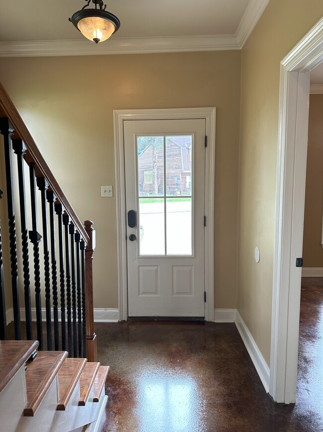 Photo - 111 Village Square Dr