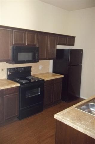 Photo - 1432 Ravenwood Dr