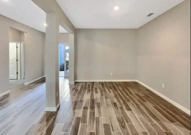 Photo - 2861 Brambleton Pl