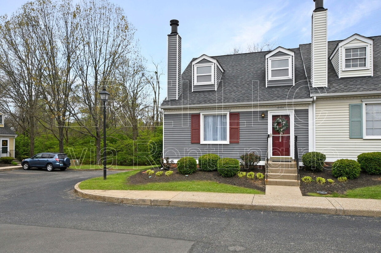 Photo - 10783 Colonial Woods Ct