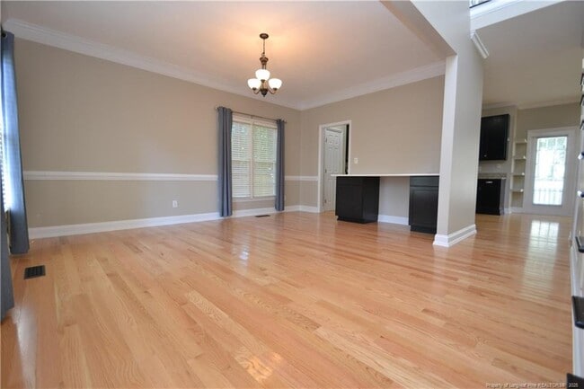 Photo - 6524 Englehardt Dr