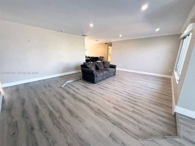 Photo - 1804 SW 104th Ct