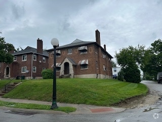 Front view - 2530 Hansford Pl Rental