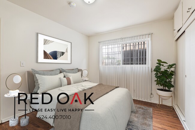 Photo - 1352 N Las Palmas Ave Unit 6