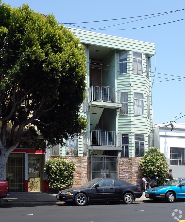 Photo - 2874 16th St