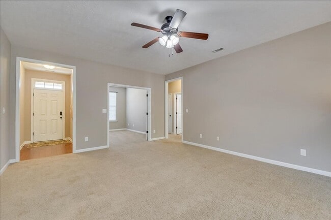 Photo - Home For Rent - 4913 Ashbrooke Way Grovetown, GA 30813