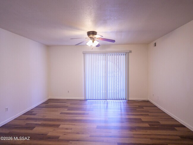 Photo - 6331 N Barcelona Ct Unit 917