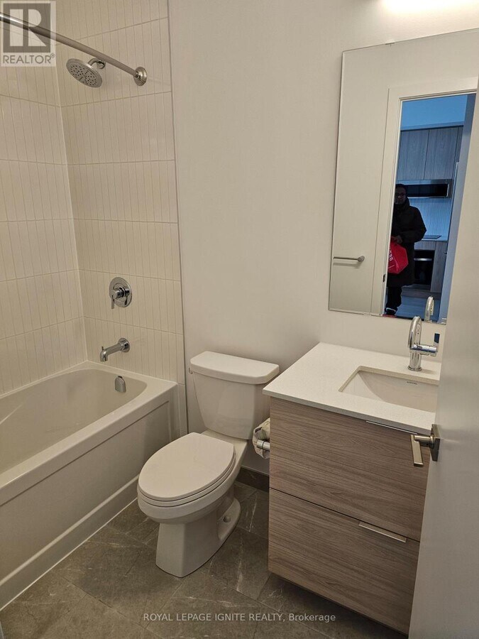 Photo - 2501 Saw Whet Blvd. Unité 120